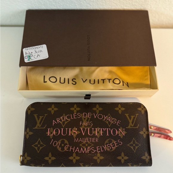 Louis Vuitton Handbags - LV ikat wallet